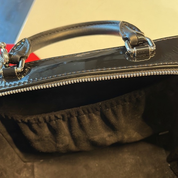 Chanel Vanity Bag With Strap Limited Edition - Picture 8 of 16